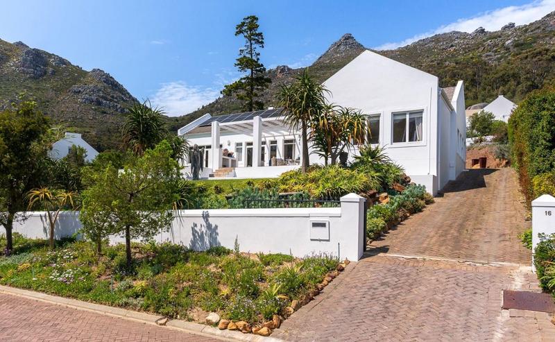 4 Bedroom Property for Sale in Hout Bay Western Cape